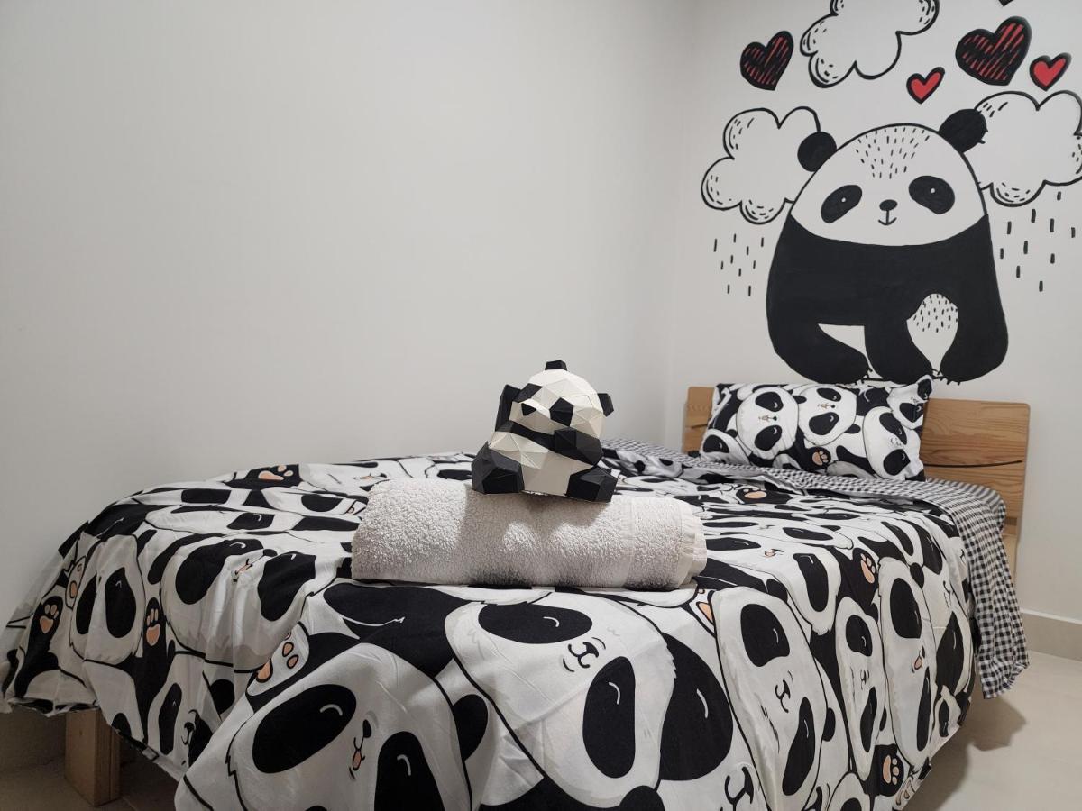 Netflix Panda House 3B2R Rimbayu Kota Kemuning With Atari Games Teluk Panglima Garang Exterior foto