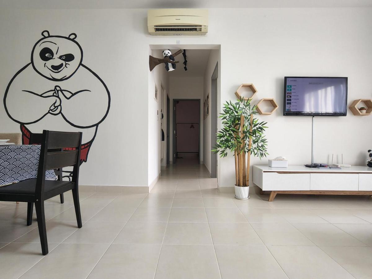 Netflix Panda House 3B2R Rimbayu Kota Kemuning With Atari Games Teluk Panglima Garang Exterior foto