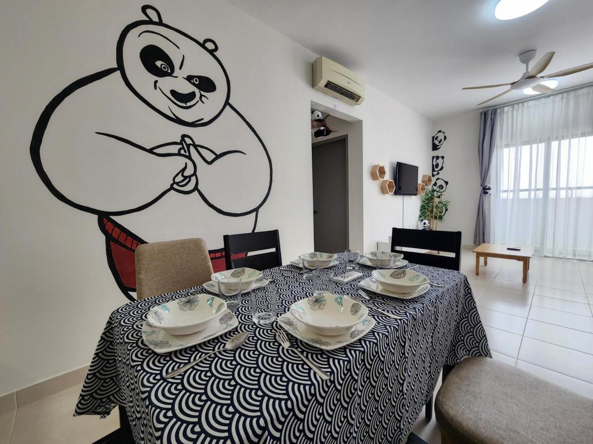 Netflix Panda House 3B2R Rimbayu Kota Kemuning With Atari Games Teluk Panglima Garang Exterior foto