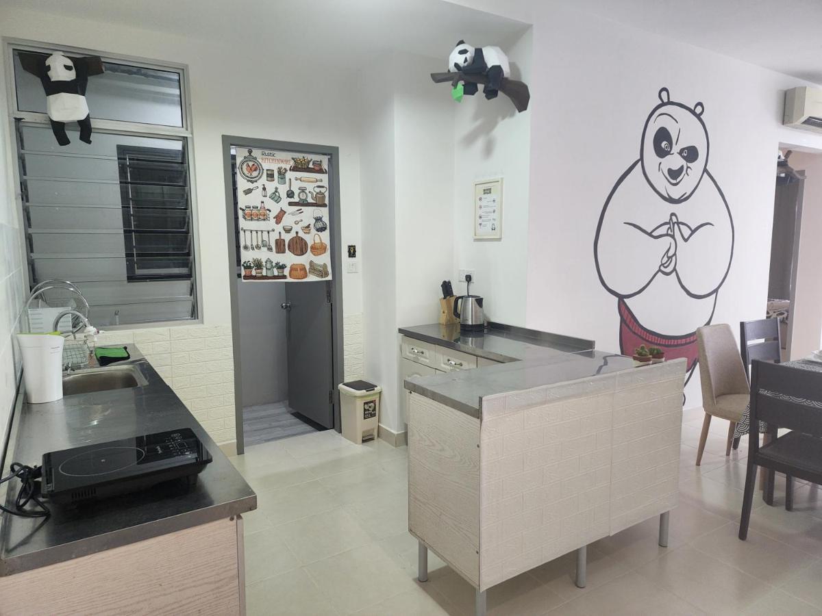 Netflix Panda House 3B2R Rimbayu Kota Kemuning With Atari Games Teluk Panglima Garang Exterior foto